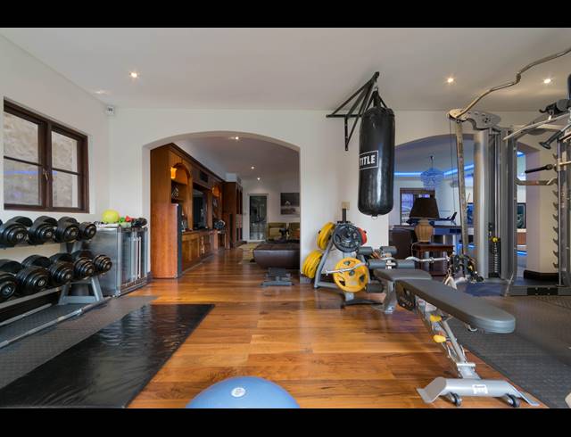 5 BEDROOM HOUSE FOR SALE IN DAINFERN VALLEY ESTATE